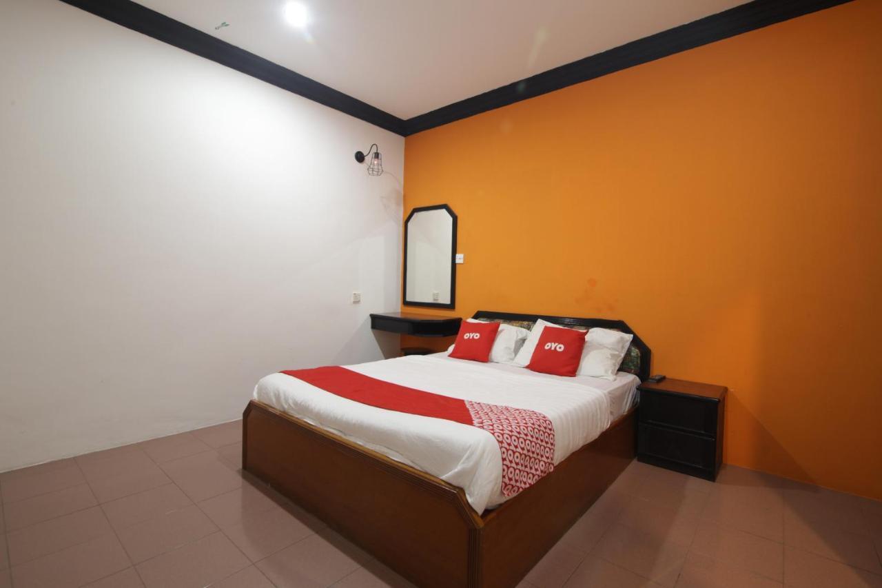 G City Hotel Teluk Intan Exterior foto
